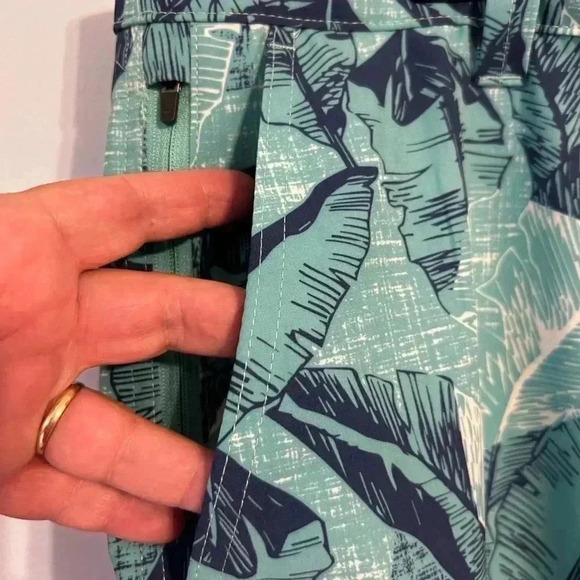 Men’s size 40 Margaritaville tropical theme shorts.‎ NWT. 40wx7L - Picture 12 of 15